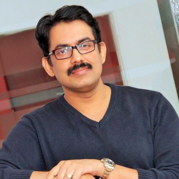 Chairman & Founder of UNISAKI